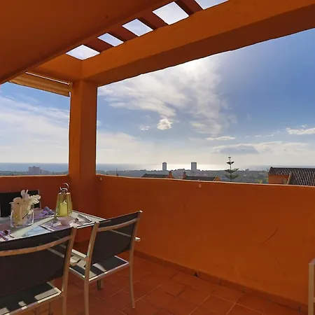 Apartment R25 Modern Bright 2 Bedroom